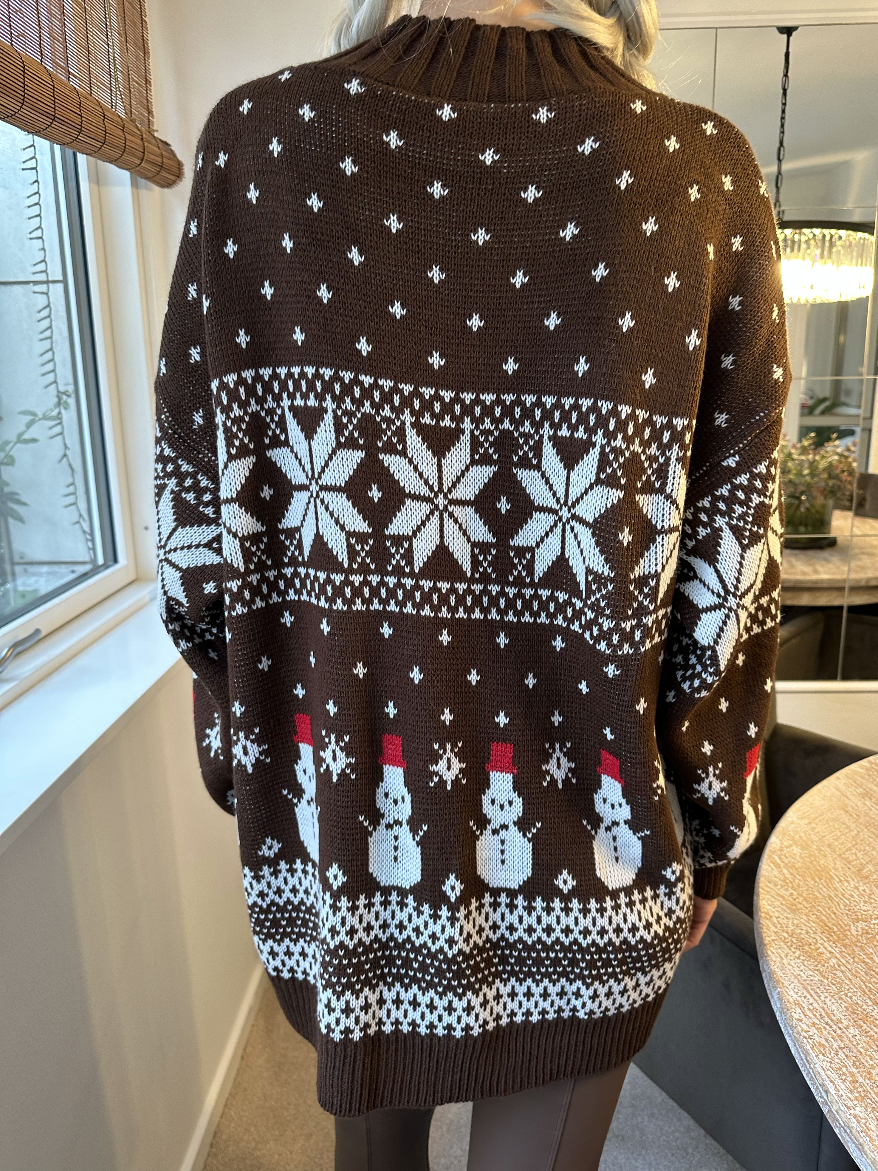 Snowman - Söt plus size jultröja med snögubbar